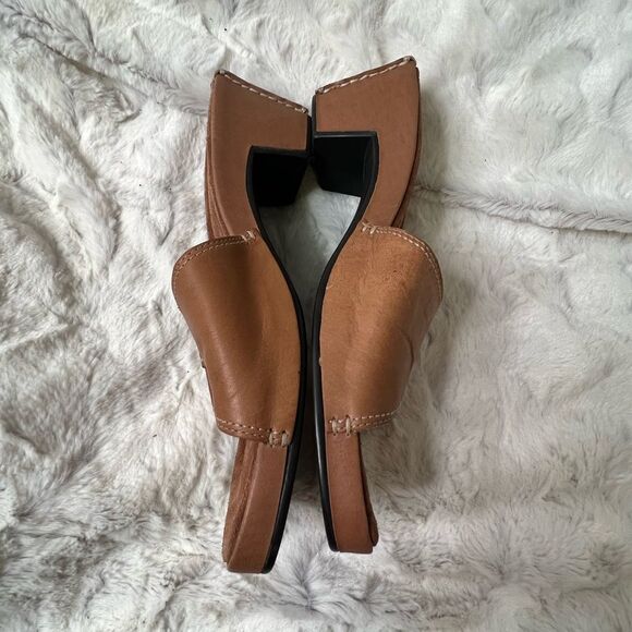 White Mt. Mountain Leather Sandal - Picture 3 of 9